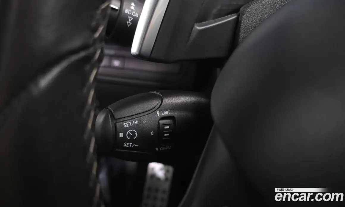 Peugeot 2008 2017 1.6 автомат (гидро), фото 28 Peugeot 2008 2017 1.6 автомат (гидро), фото 28