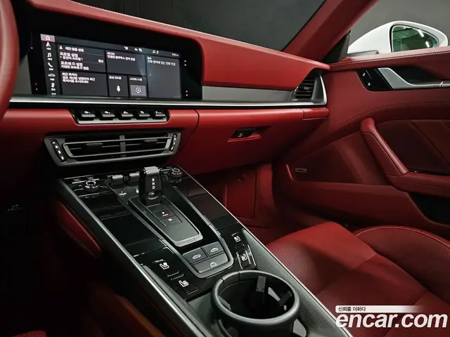 Porsche 911 2021 3.7 автомат (гидро), миниатюра 8
