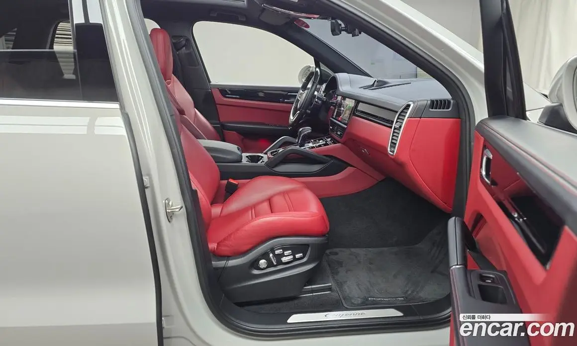 Porsche Cayenne 2021 3.0 автомат (гидро), фото 11