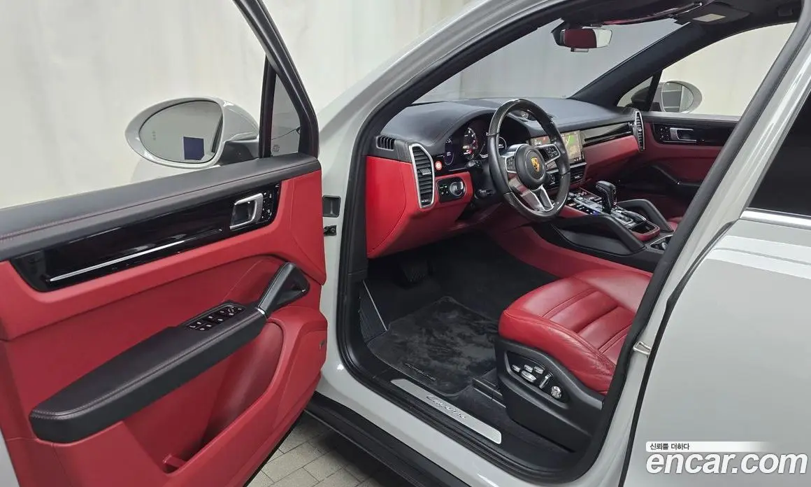 Porsche Cayenne 2021 3.0 автомат (гидро), фото 10