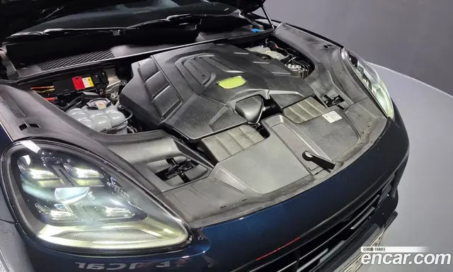 Porsche Cayenne 2021 3.0 автомат (гидро), миниатюра 5 Porsche Cayenne 2021 3.0 автомат (гидро), миниатюра 5