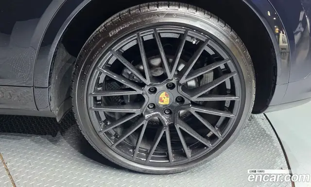 Porsche Cayenne 2021 3.0 автомат (гидро), миниатюра 6 Porsche Cayenne 2021 3.0 автомат (гидро), миниатюра 6