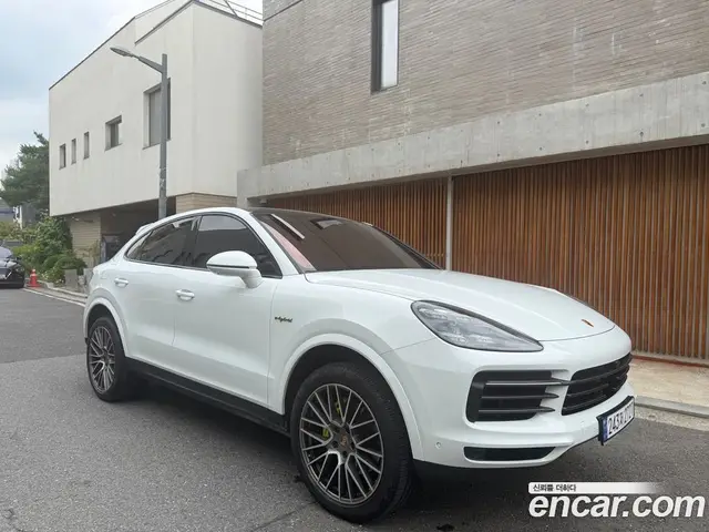 Porsche Cayenne 2023 3.0 автомат (гидро), миниатюра 6 Porsche Cayenne 2023 3.0 автомат (гидро), миниатюра 6