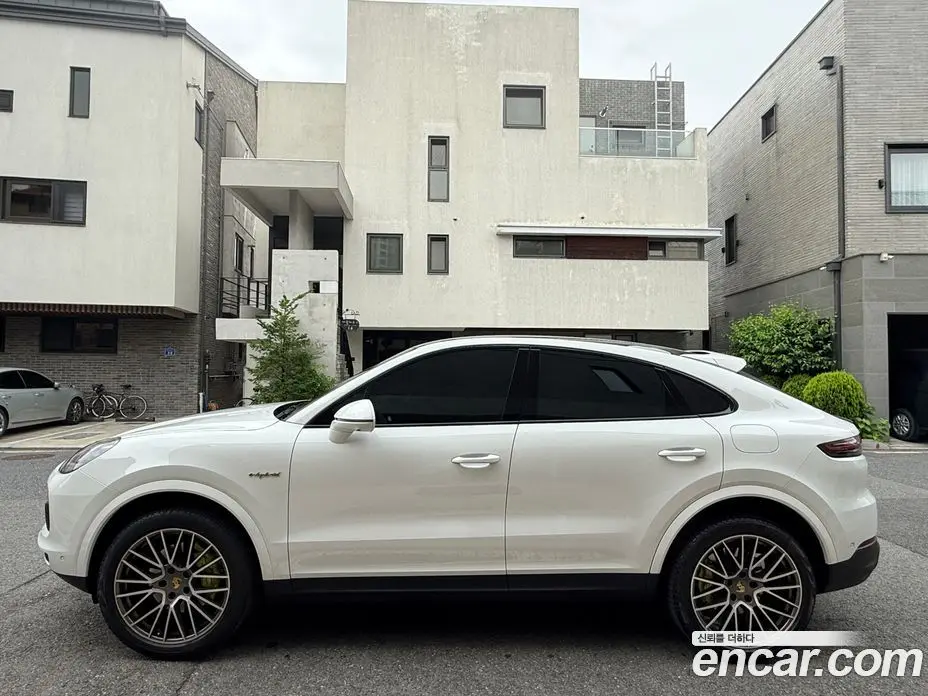 Porsche Cayenne 2023 3.0 автомат (гидро), фото 8 Porsche Cayenne 2023 3.0 автомат (гидро), фото 8