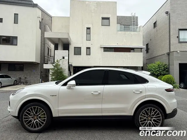 Porsche Cayenne 2023 3.0 автомат (гидро), миниатюра 8 Porsche Cayenne 2023 3.0 автомат (гидро), миниатюра 8