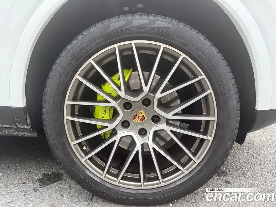 Porsche Cayenne 2023 3.0 автомат (гидро), фото 10 Porsche Cayenne 2023 3.0 автомат (гидро), фото 10