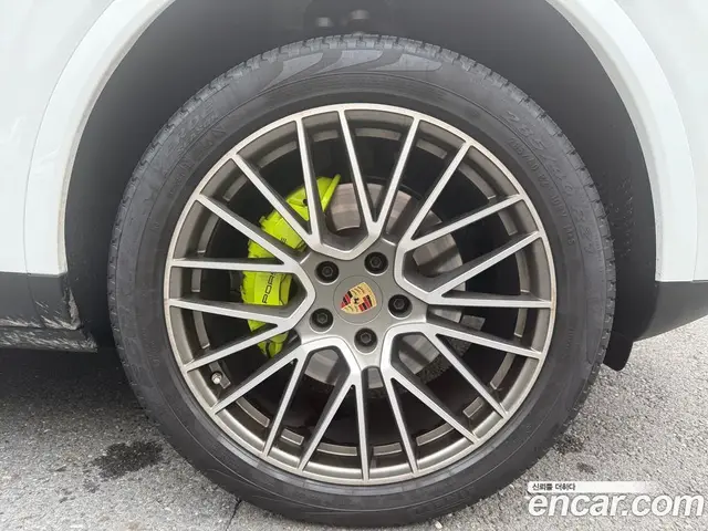 Porsche Cayenne 2023 3.0 автомат (гидро), миниатюра 10 Porsche Cayenne 2023 3.0 автомат (гидро), миниатюра 10
