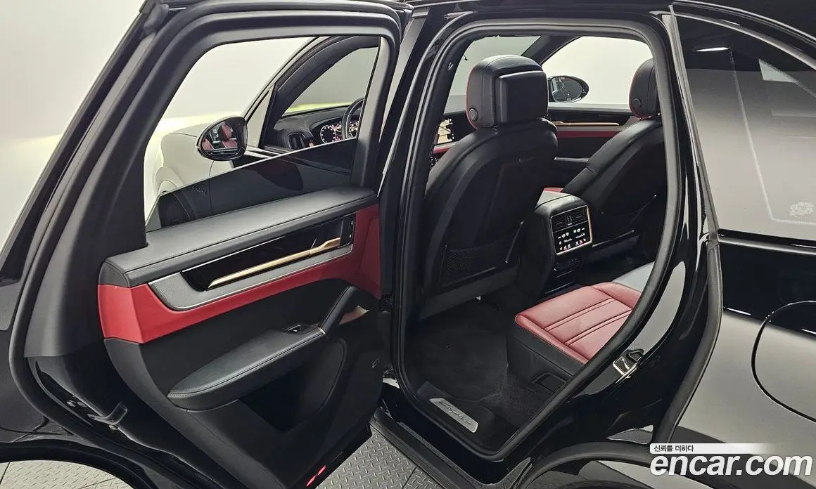Porsche Cayenne 2024 3.0 автомат (гидро), фото 29