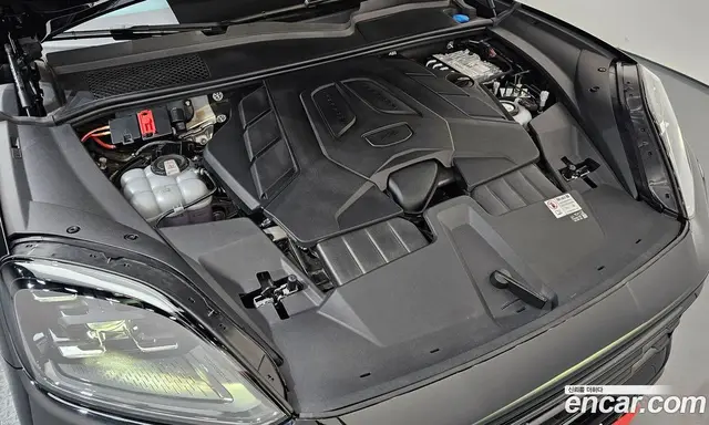 Porsche Cayenne 2024 3.0 автомат (гидро), миниатюра 6
