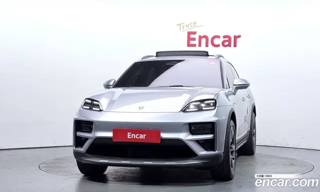 Porsche Macan 2025 0.2 автомат (гидро), миниатюра 3 Porsche Macan 2025 0.2 автомат (гидро), миниатюра 3