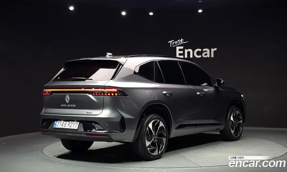 Renault (Samsung) Grand Koleos 2025 1.5 автомат (гидро), фото 2 Renault (Samsung) Grand Koleos 2025 1.5 автомат (гидро), фото 2