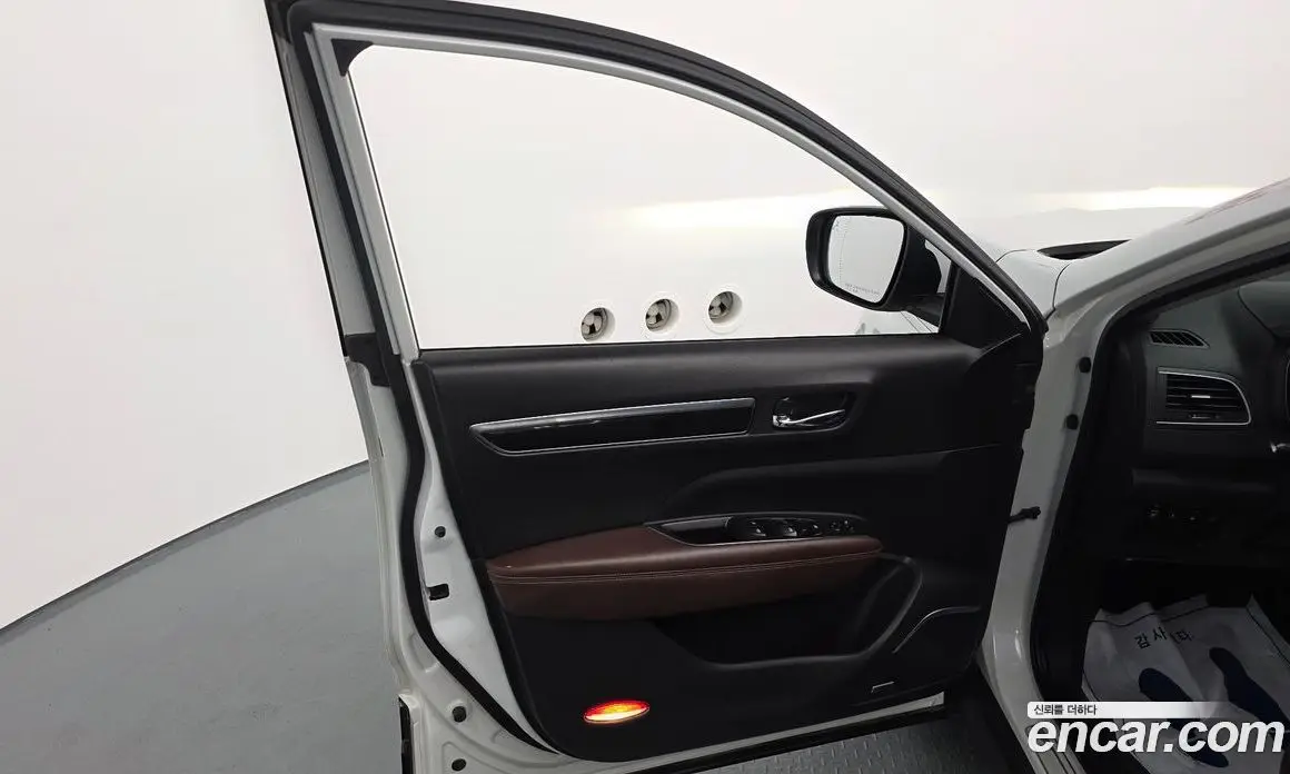 Renault (Samsung) QM6 2016 2.0 автомат (гидро), фото 13