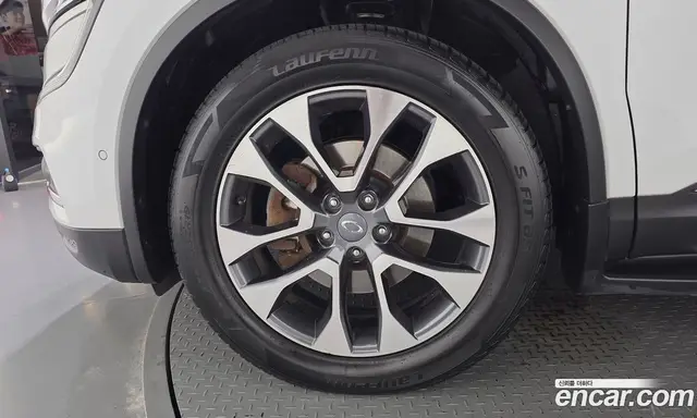 Renault (Samsung) QM6 2017 2.0 автомат (гидро), миниатюра 5 Renault (Samsung) QM6 2017 2.0 автомат (гидро), миниатюра 5