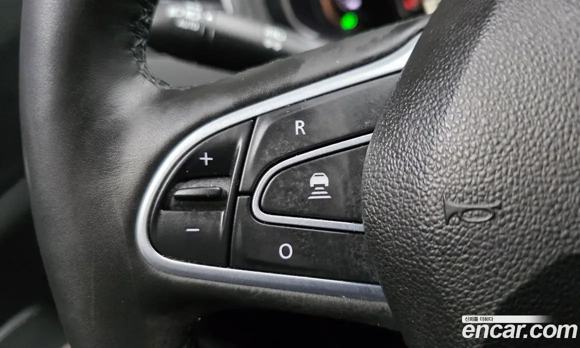 Renault (Samsung) QM6 2022 2.0 автомат (гидро), фото 21 Renault (Samsung) QM6 2022 2.0 автомат (гидро), фото 21