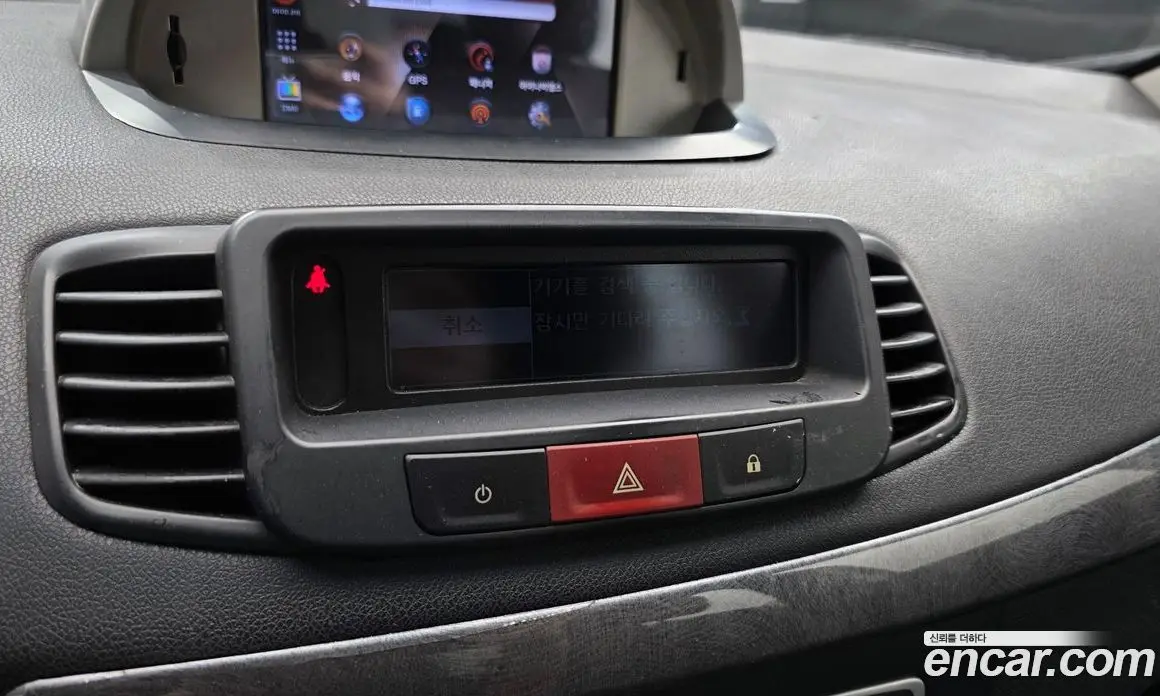 Renault (Samsung) SM3 2012 1.6 автомат (гидро), фото 21 Renault (Samsung) SM3 2012 1.6 автомат (гидро), фото 21