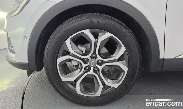 Renault (Samsung) XM3 2020 1.3 автомат (гидро), миниатюра 5 Renault (Samsung) XM3 2020 1.3 автомат (гидро), миниатюра 5