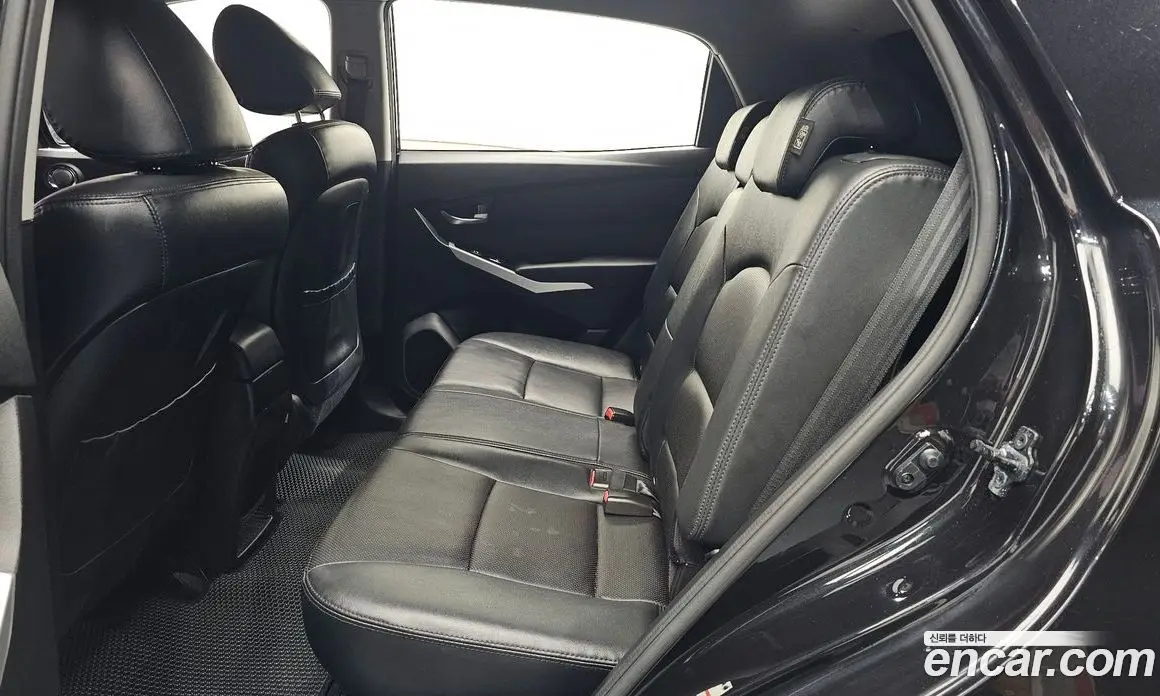 SsangYong Korando 2013 2.0 автомат (гидро), фото 12 SsangYong Korando 2013 2.0 автомат (гидро), фото 12