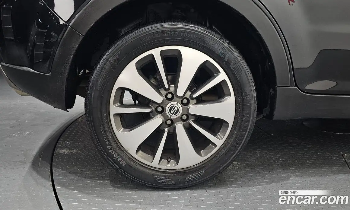SsangYong Korando 2013 2.0 автомат (гидро), фото 5 SsangYong Korando 2013 2.0 автомат (гидро), фото 5