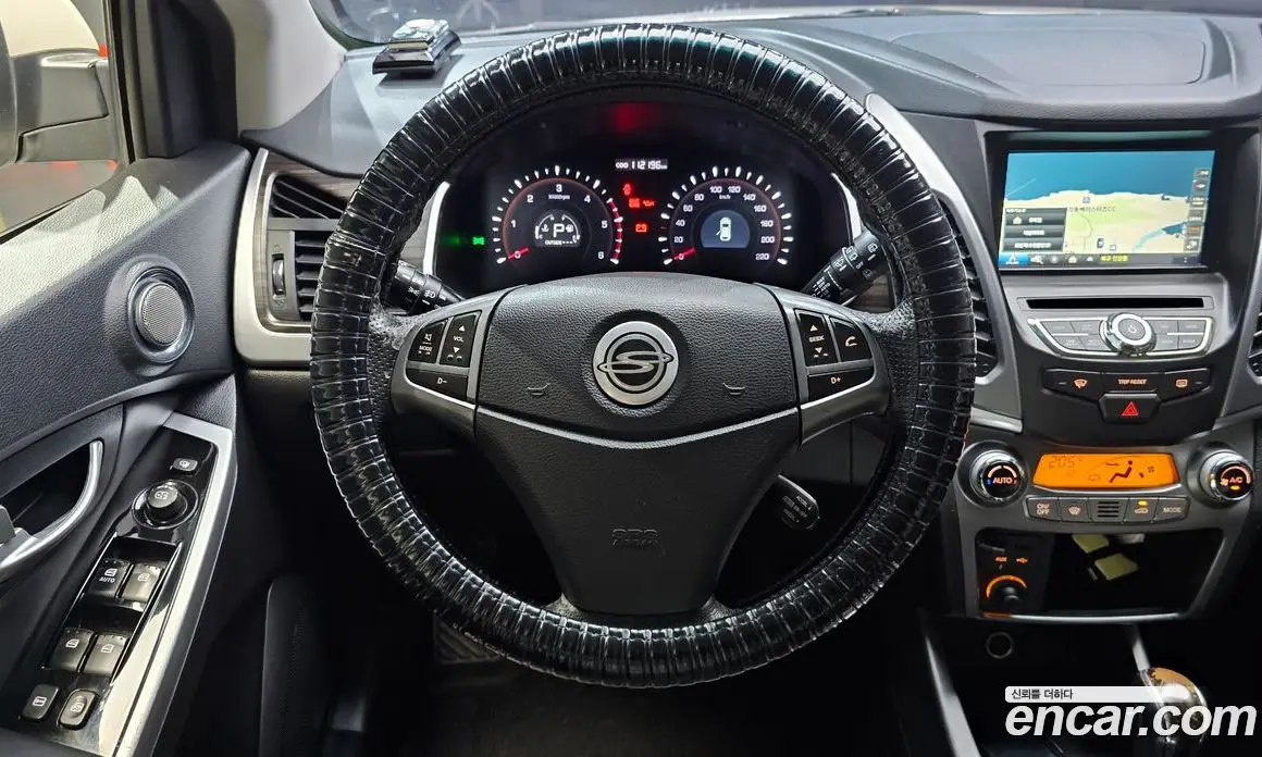 SsangYong Korando 2014 2.0 автомат (гидро), фото 19