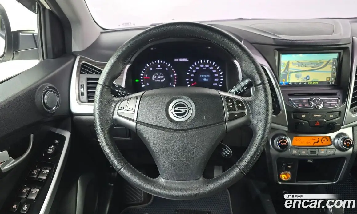 SsangYong Korando 2014 2.0 автомат (гидро), фото 15 SsangYong Korando 2014 2.0 автомат (гидро), фото 15