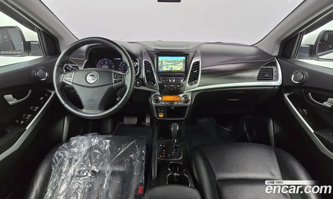 SsangYong Korando 2014 2.0 автомат (гидро), фото 7 SsangYong Korando 2014 2.0 автомат (гидро), фото 7