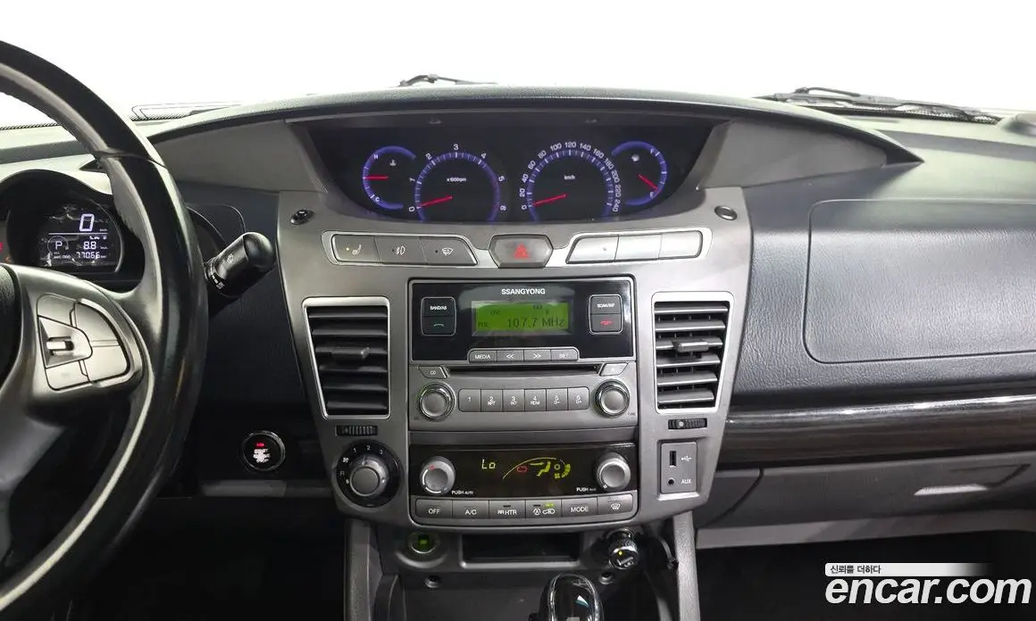 SsangYong Korando 2015 2.2 автомат (гидро), фото 21 SsangYong Korando 2015 2.2 автомат (гидро), фото 21