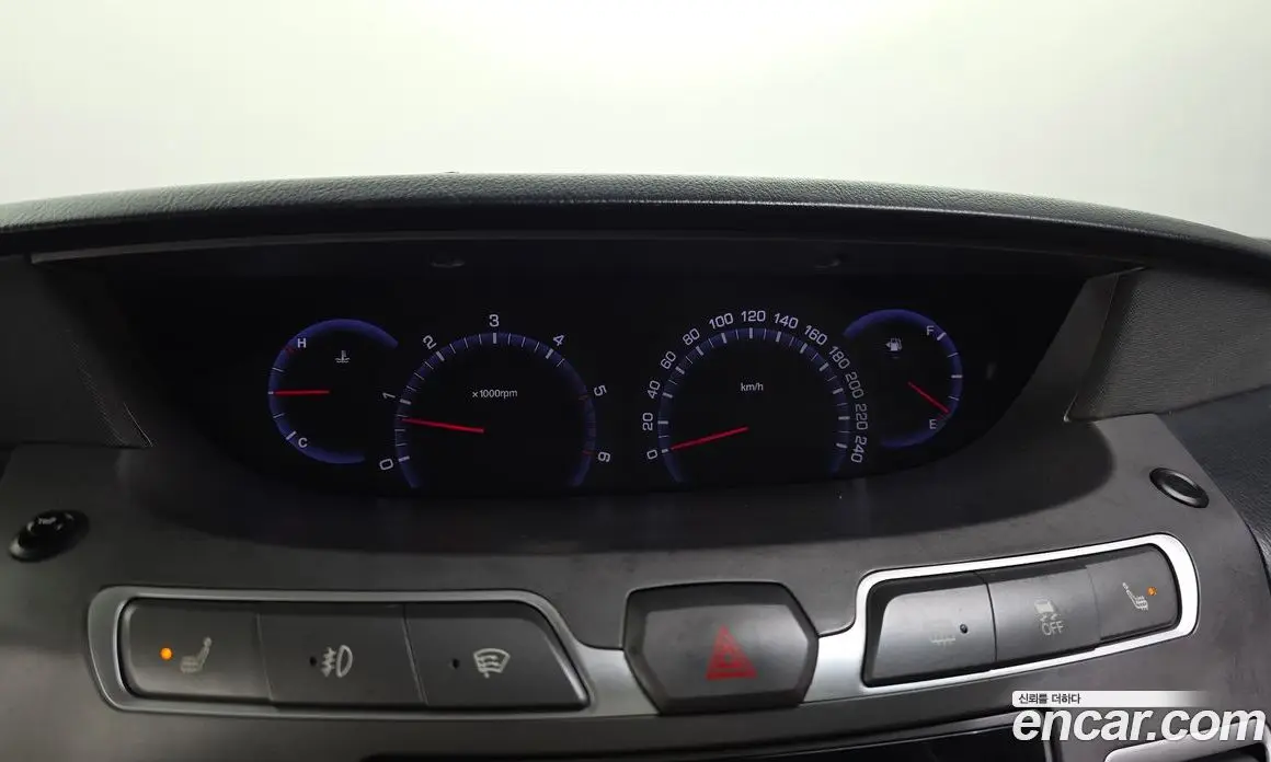 SsangYong Korando 2015 2.2 автомат (гидро), фото 28 SsangYong Korando 2015 2.2 автомат (гидро), фото 28