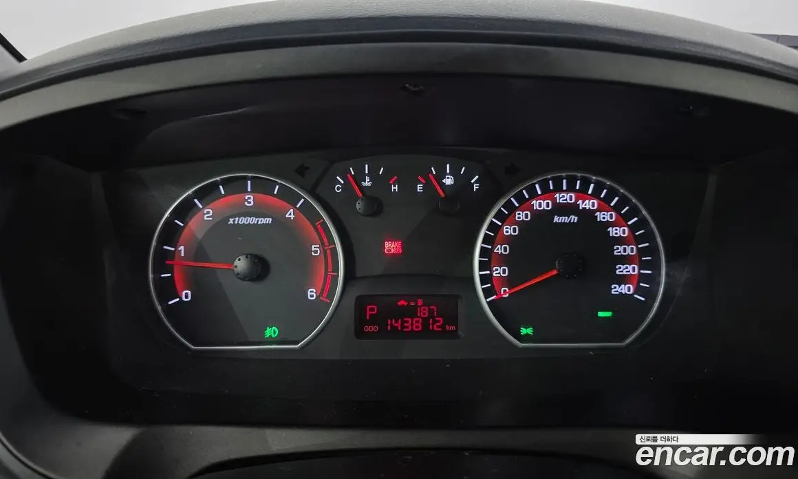 SsangYong Korando 2016 2.2 автомат (гидро), фото 11 SsangYong Korando 2016 2.2 автомат (гидро), фото 11