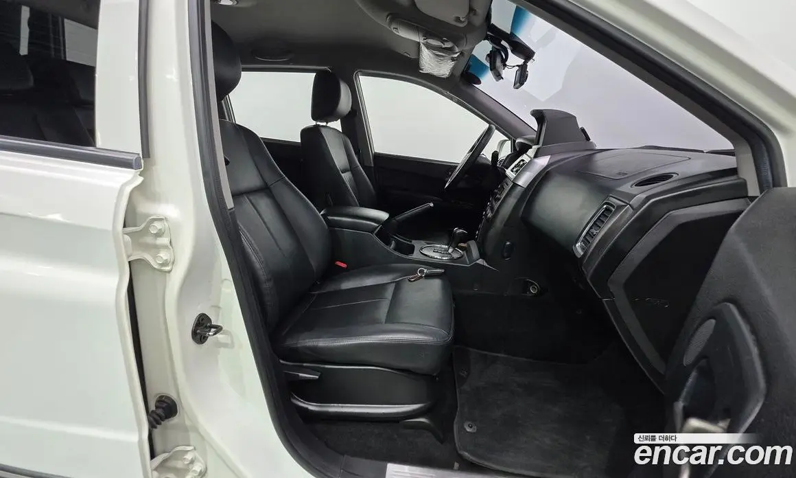 SsangYong Korando 2016 2.2 автомат (гидро), фото 13 SsangYong Korando 2016 2.2 автомат (гидро), фото 13