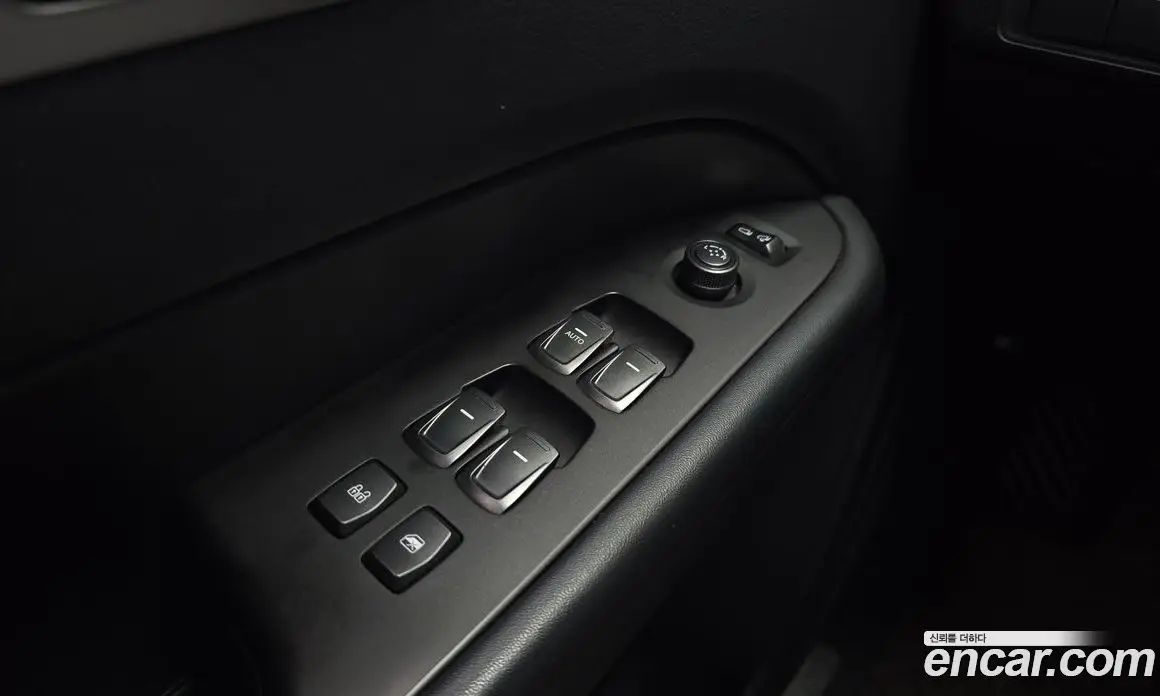 SsangYong Rexton 2018 2.2 автомат (гидро), фото 24