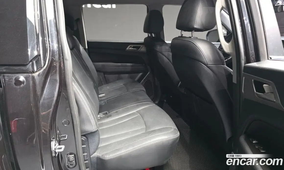 SsangYong Rexton 2018 2.2 автомат (гидро), фото 12 SsangYong Rexton 2018 2.2 автомат (гидро), фото 12