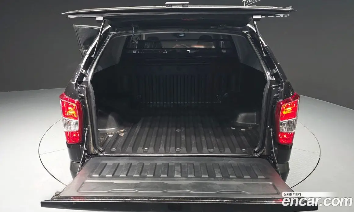 SsangYong Rexton 2018 2.2 автомат (гидро), фото 20 SsangYong Rexton 2018 2.2 автомат (гидро), фото 20