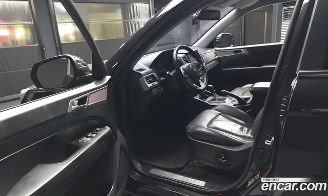 SsangYong Rexton 2018 2.2 автомат (гидро), миниатюра 10 SsangYong Rexton 2018 2.2 автомат (гидро), миниатюра 10