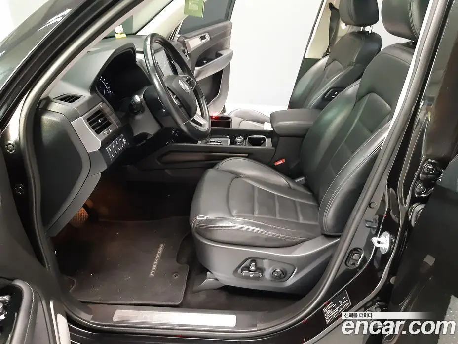 SsangYong Rexton 2018 2.2 автомат (гидро), фото 11