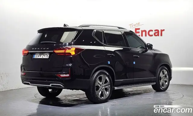 SsangYong Rexton 2021 2.2 автомат (гидро), миниатюра 2 SsangYong Rexton 2021 2.2 автомат (гидро), миниатюра 2