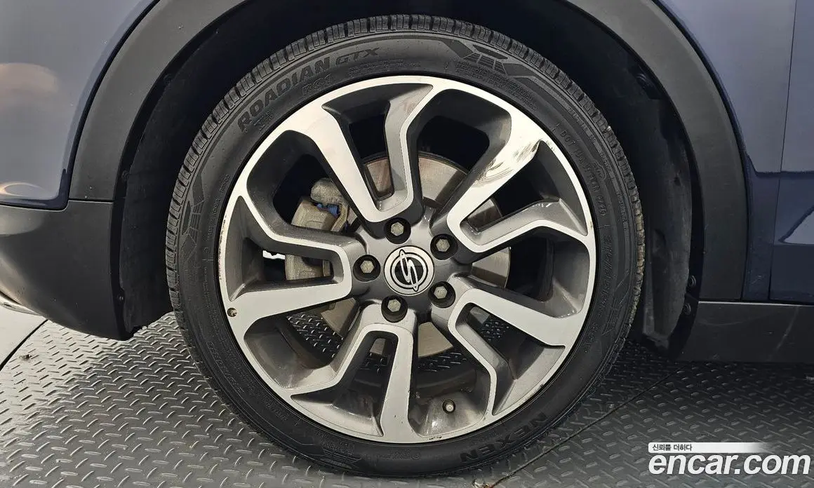 SsangYong TIBOLI 2015 1.6 автомат (гидро), фото 5