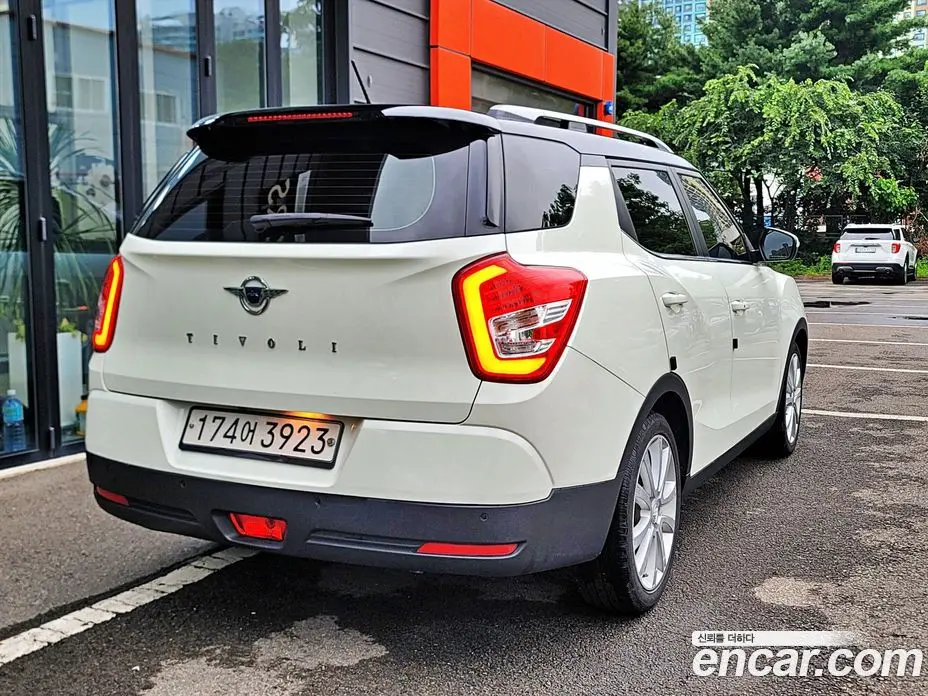 SsangYong TIBOLI 2017 1.6 автомат (гидро), фото 2 SsangYong TIBOLI 2017 1.6 автомат (гидро), фото 2
