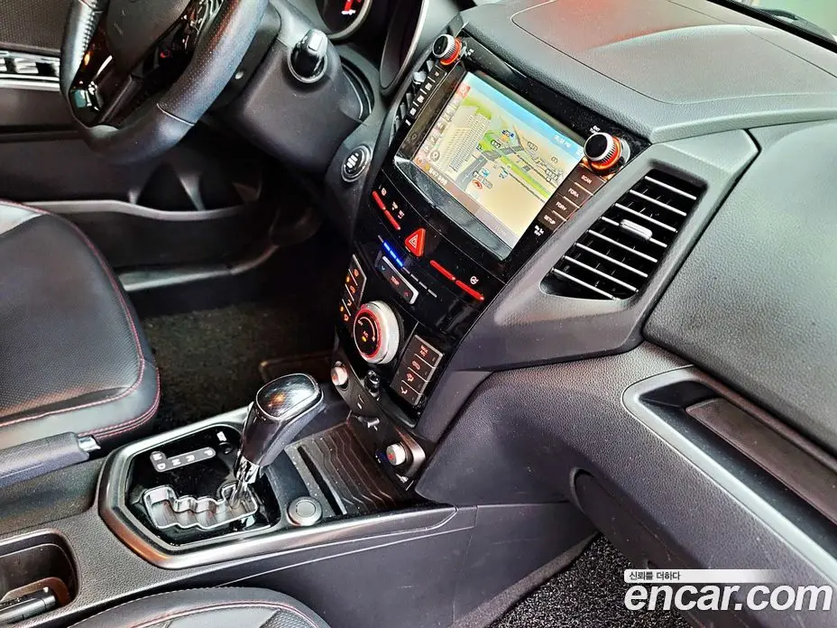 SsangYong TIBOLI 2017 1.6 автомат (гидро), фото 9 SsangYong TIBOLI 2017 1.6 автомат (гидро), фото 9