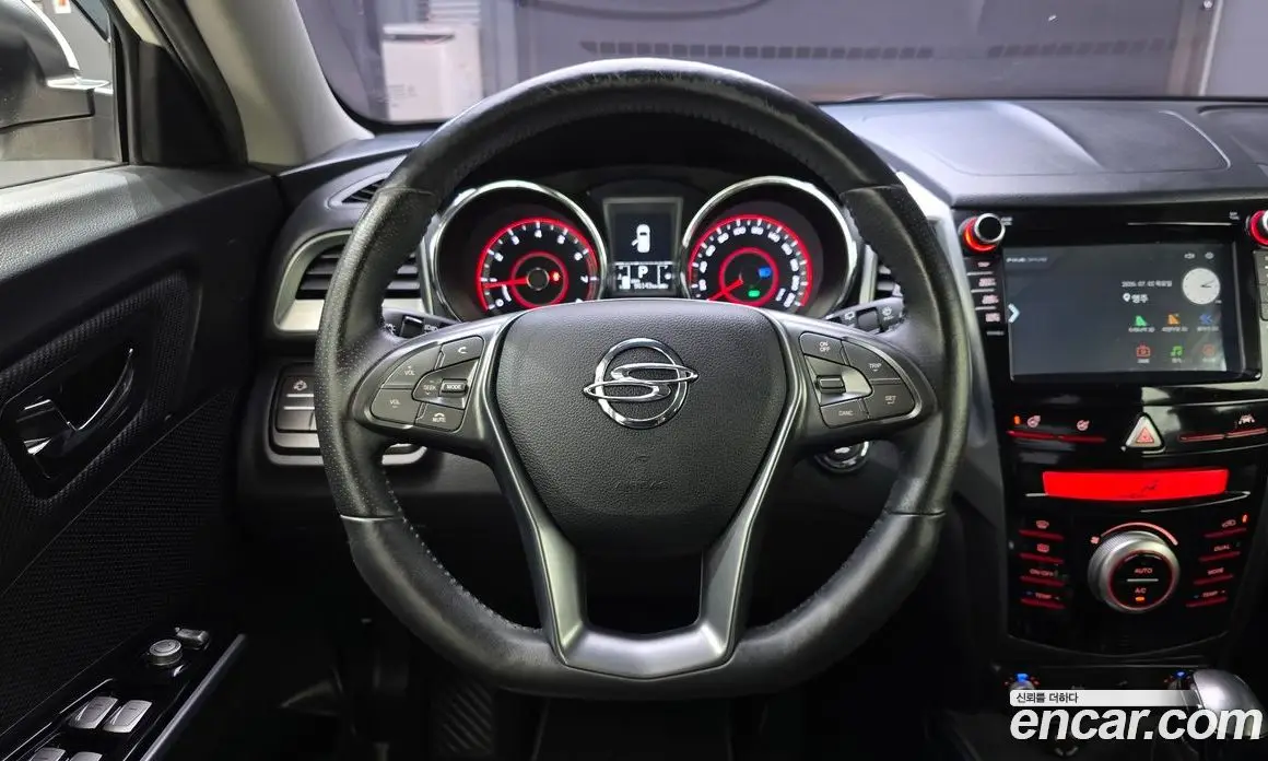 SsangYong TIBOLI 2018 1.6 автомат (гидро), фото 13