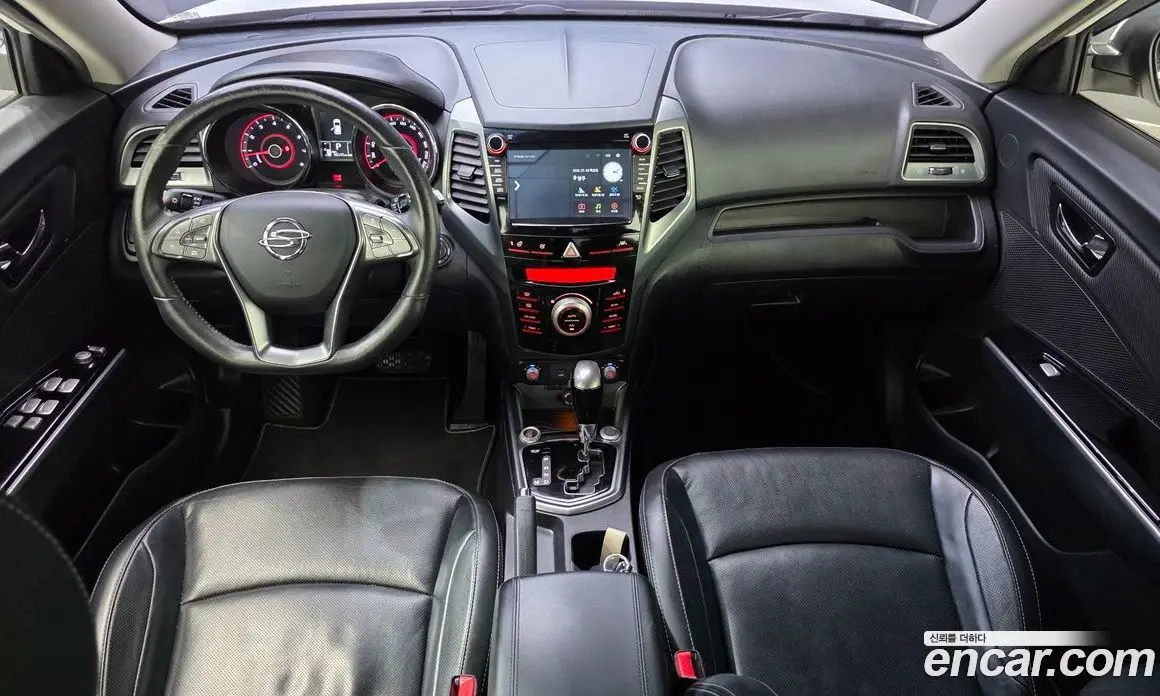 SsangYong TIBOLI 2018 1.6 автомат (гидро), фото 7