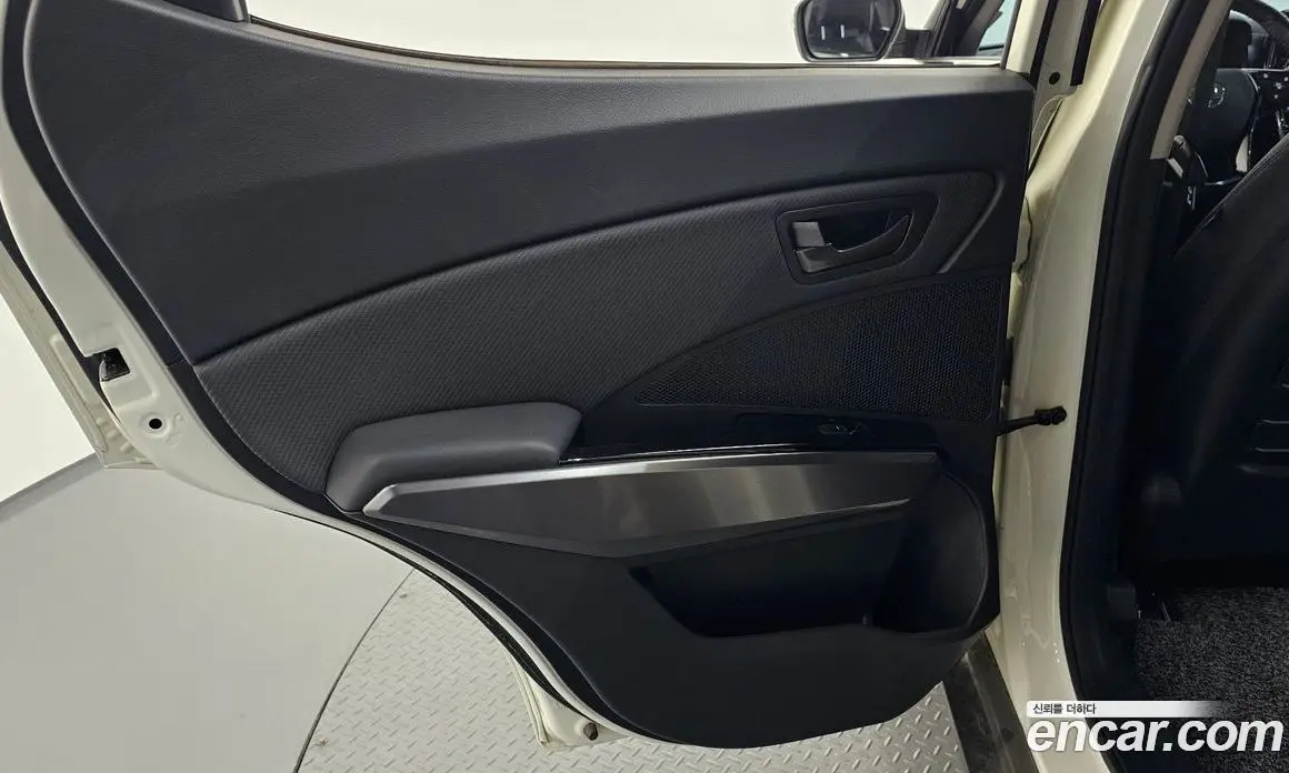 SsangYong TIBOLI 2020 1.5 автомат (гидро), фото 15 SsangYong TIBOLI 2020 1.5 автомат (гидро), фото 15