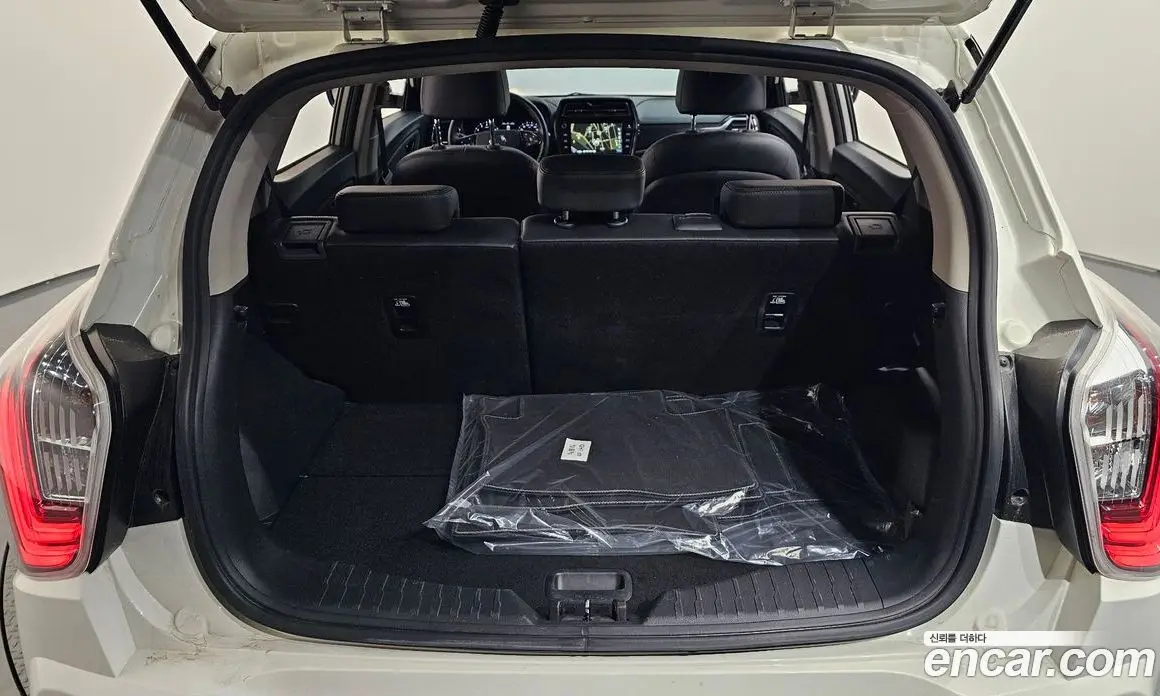 SsangYong TIBOLI 2020 1.5 автомат (гидро), фото 23 SsangYong TIBOLI 2020 1.5 автомат (гидро), фото 23