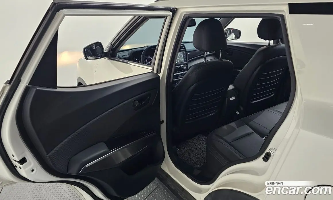 SsangYong TIBOLI 2020 1.5 автомат (гидро), фото 26 SsangYong TIBOLI 2020 1.5 автомат (гидро), фото 26