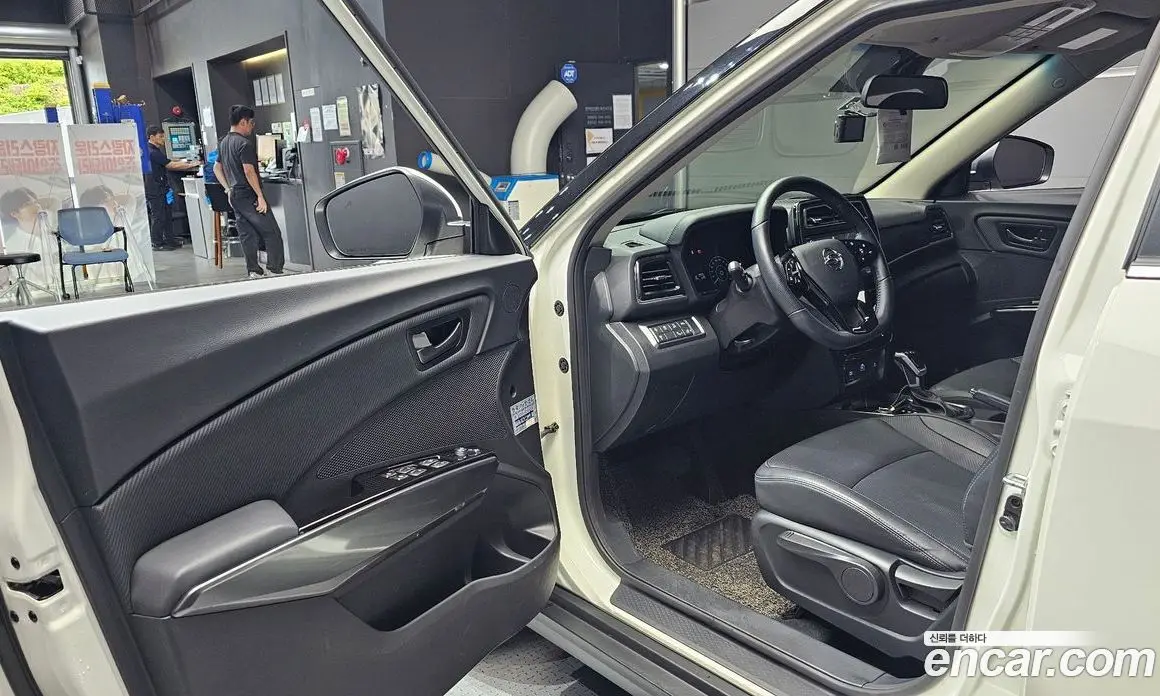 SsangYong TIBOLI 2021 1.5 автомат (гидро), фото 13 SsangYong TIBOLI 2021 1.5 автомат (гидро), фото 13