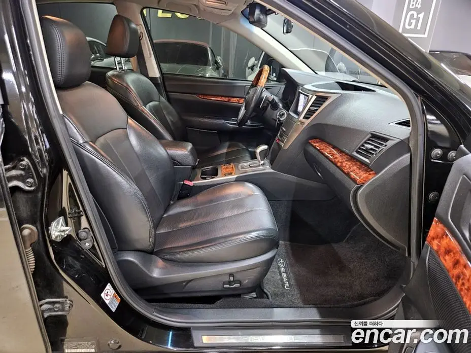Subaru Legacy 2010 3.6 автомат (гидро), фото 12