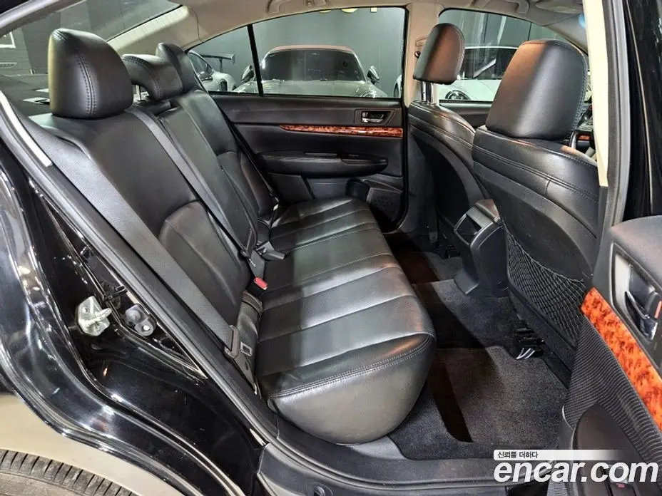 Subaru Legacy 2010 3.6 автомат (гидро), фото 13