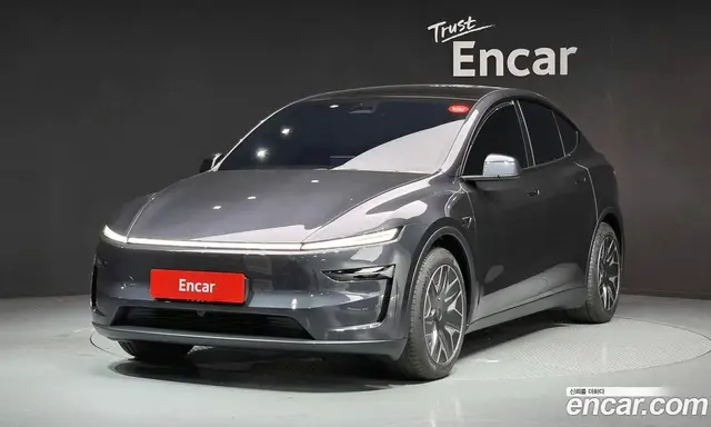 Tesla Model Y 2026 0.2 автомат (гидро), миниатюра 1 Tesla Model Y 2026 0.2 автомат (гидро), миниатюра 1