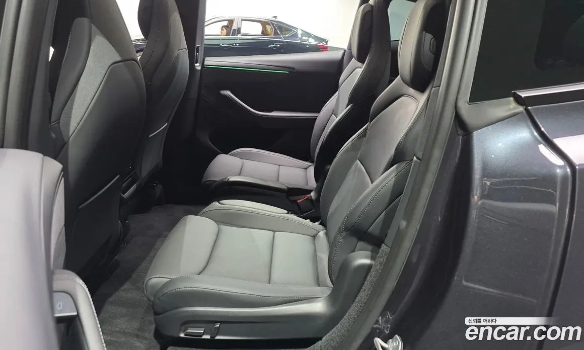 Tesla Model Y 2026 0.2 автомат (гидро), фото 18 Tesla Model Y 2026 0.2 автомат (гидро), фото 18