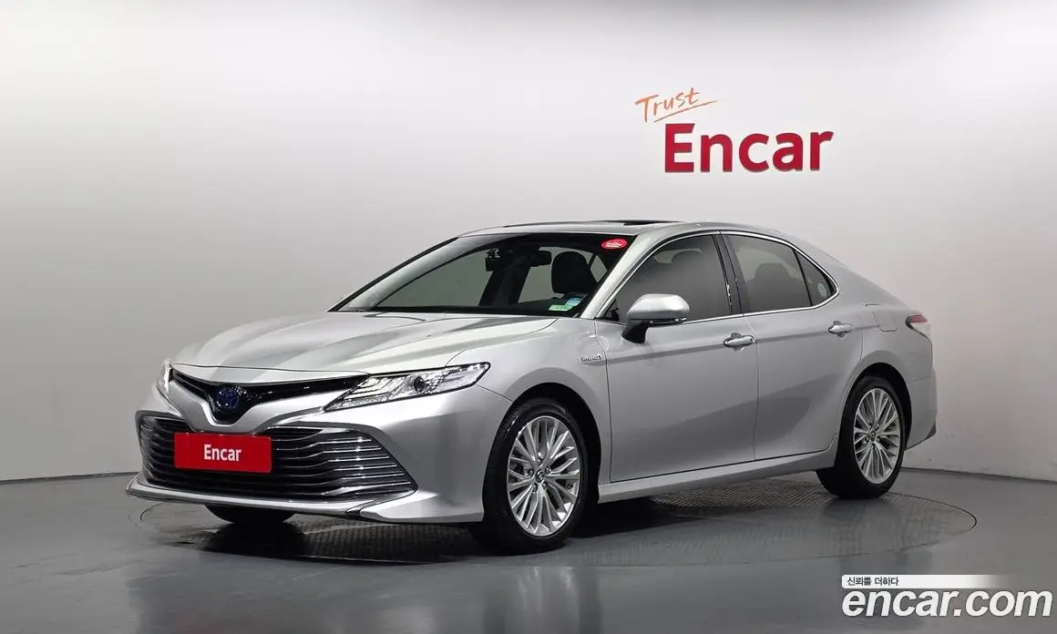 Toyota Camry 2018 2.5 автомат (гидро), фото 1 Toyota Camry 2018 2.5 автомат (гидро), фото 1