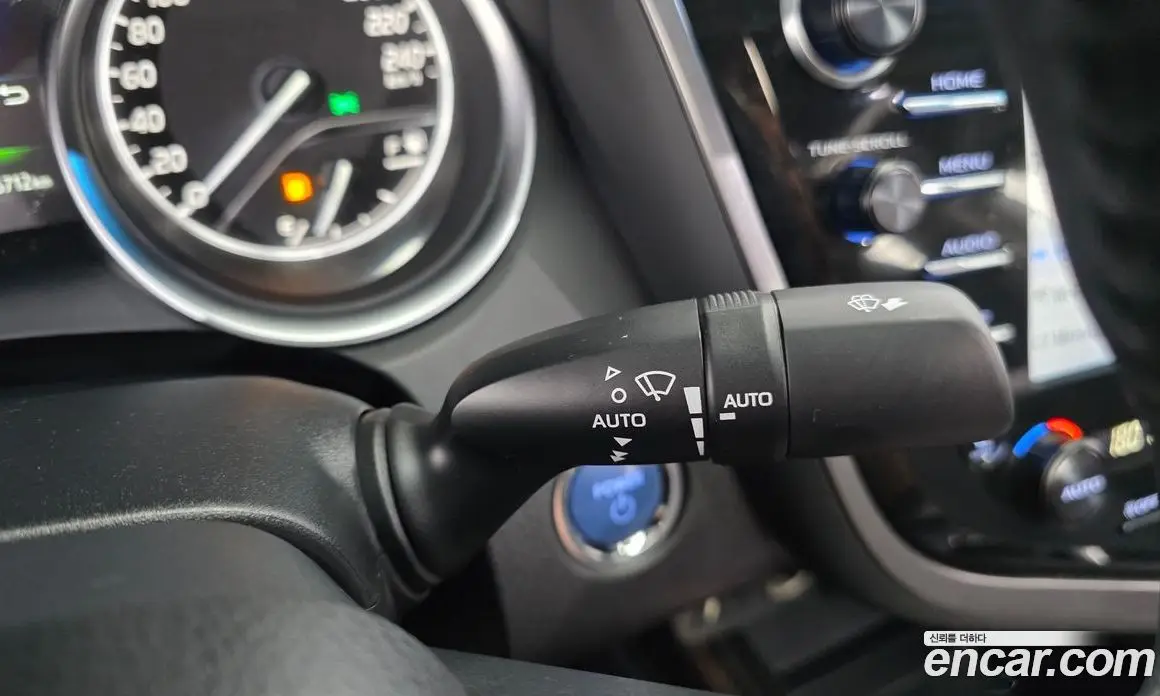 Toyota Camry 2018 2.5 автомат (гидро), фото 16 Toyota Camry 2018 2.5 автомат (гидро), фото 16